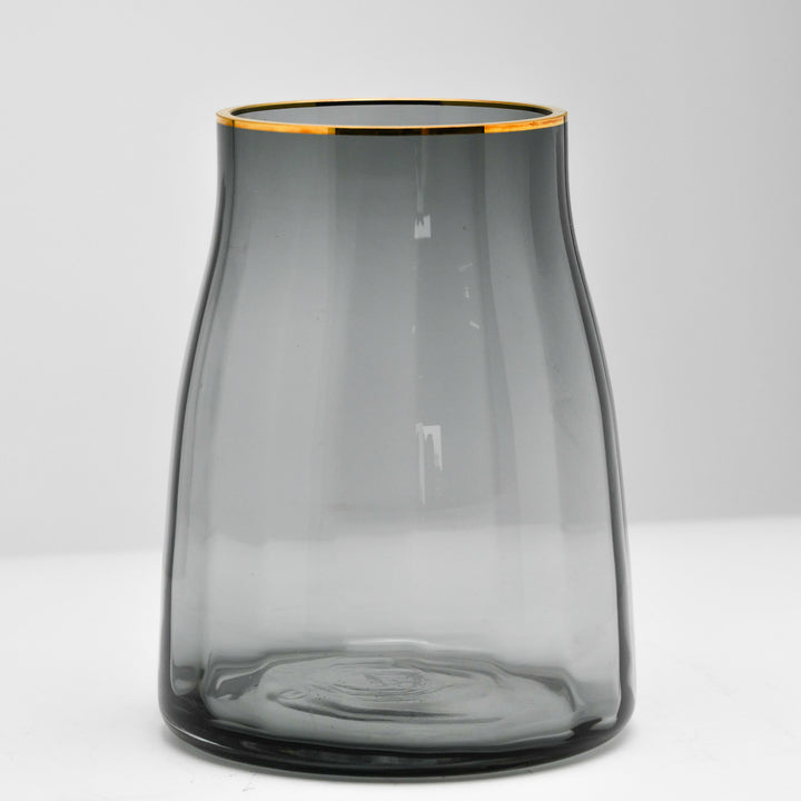 Golden Ring Vase - Tulip Flowers Tr LLC.