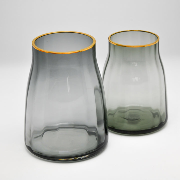 Golden Ring Vase - Tulip Flowers Tr LLC.