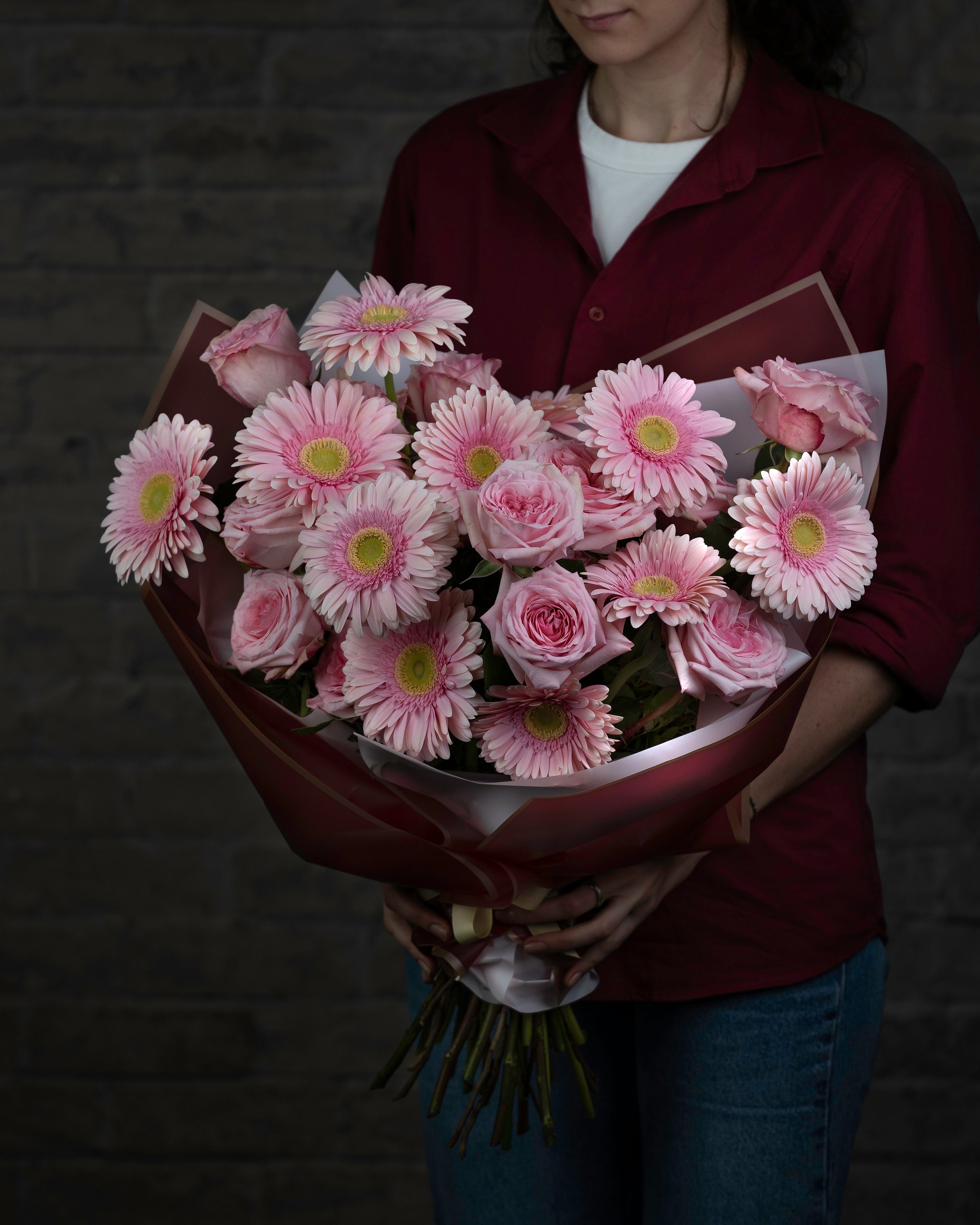 Pinky Blooms – Tulip Flowers Tr LLC.